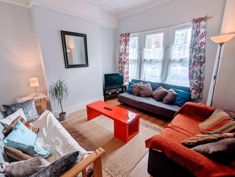 TopHome Finsbury Park Family Townhome, 6 Bedrooms, Kitchen, City View 39