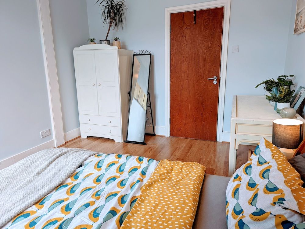 TopHome Finsbury Park Family Townhome, 6 Bedrooms, Kitchen, City View 10