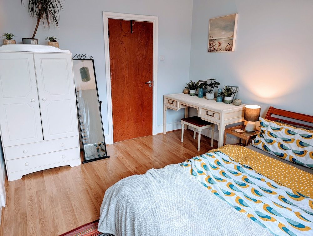 TopHome Finsbury Park Family Townhome, 6 Bedrooms, Kitchen, City View 18