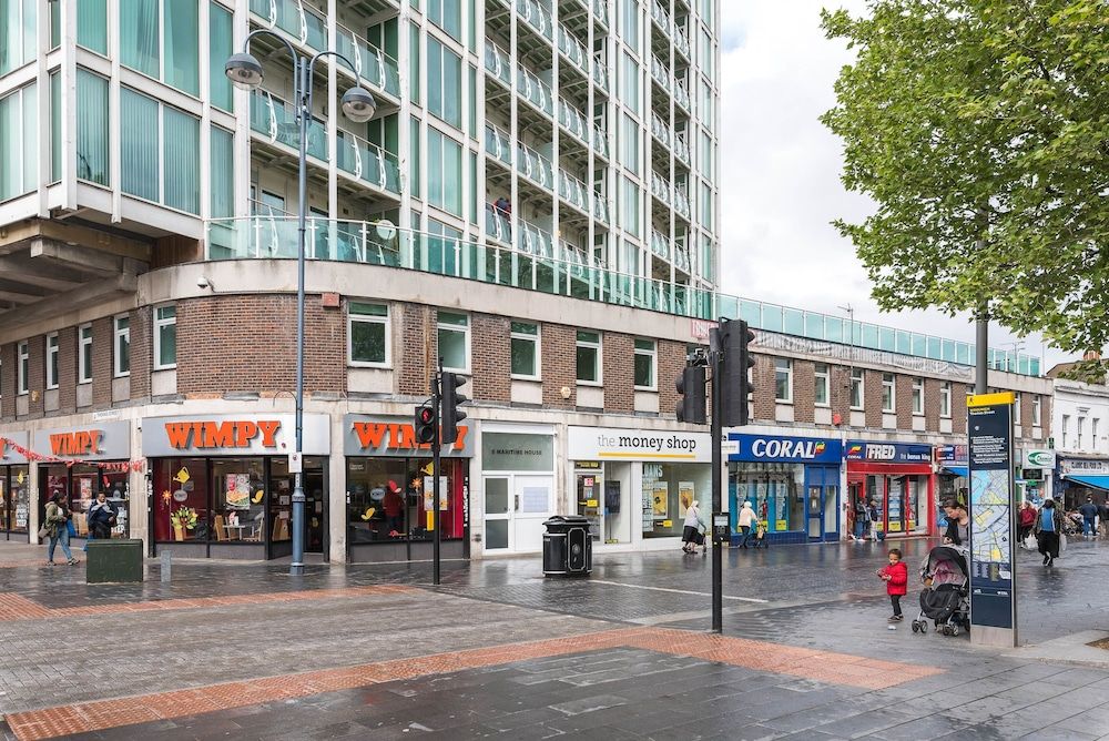 undefined Greens End House