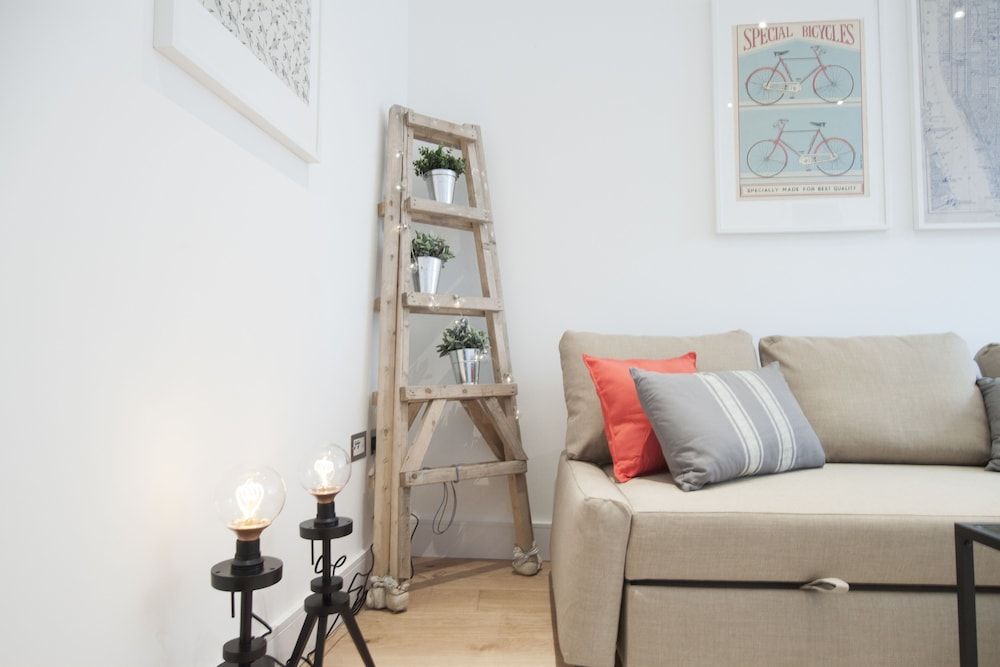 Greyhound Residences by Allô Housing Family Apartment, 3 Bedrooms 8