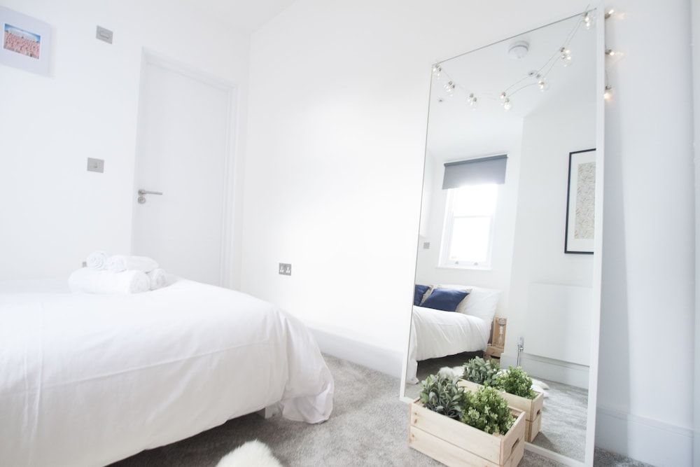 undefined Greyhound Residences by Allô Housing 7