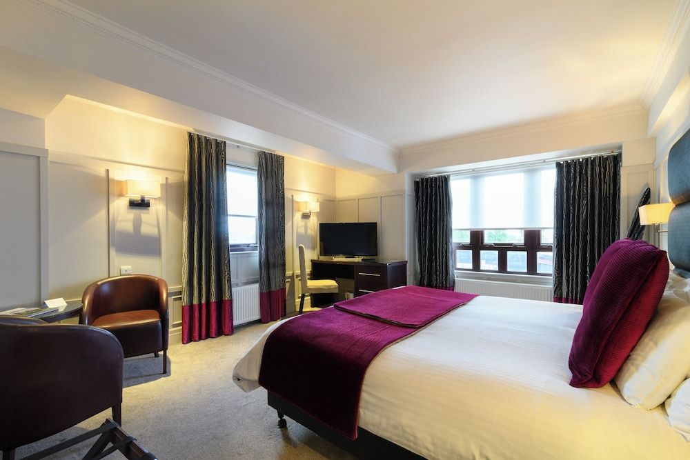 Glynhill Hotel Luxury Super King