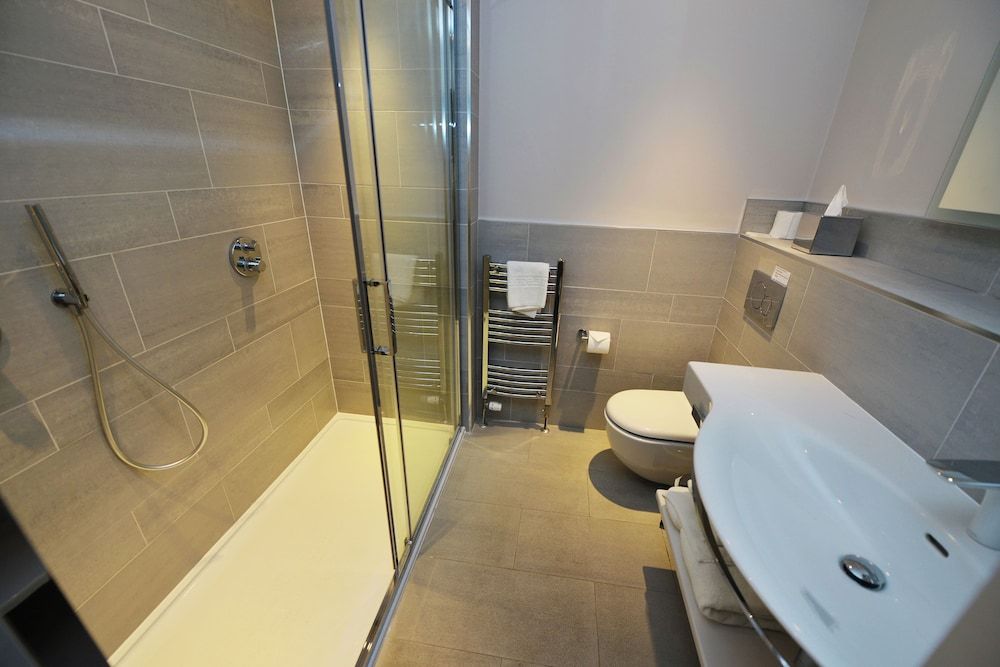 Glynhill Hotel Luxury Super King 4