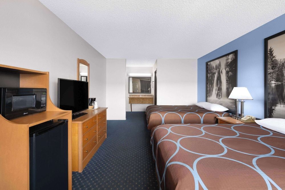 Room, 2 Queen Beds, Non Smoking