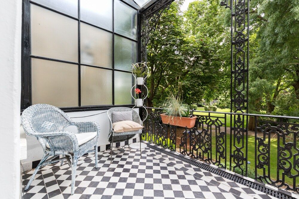 Philbeach Balcony- 2bed flat in Earls Ct Apartment, 2 Bedrooms, Balcony 18