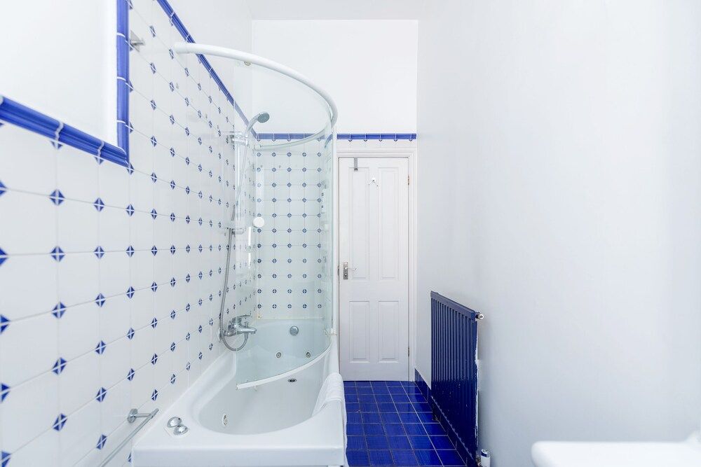 Philbeach Balcony- 2bed flat in Earls Ct Apartment, 2 Bedrooms, Balcony 22