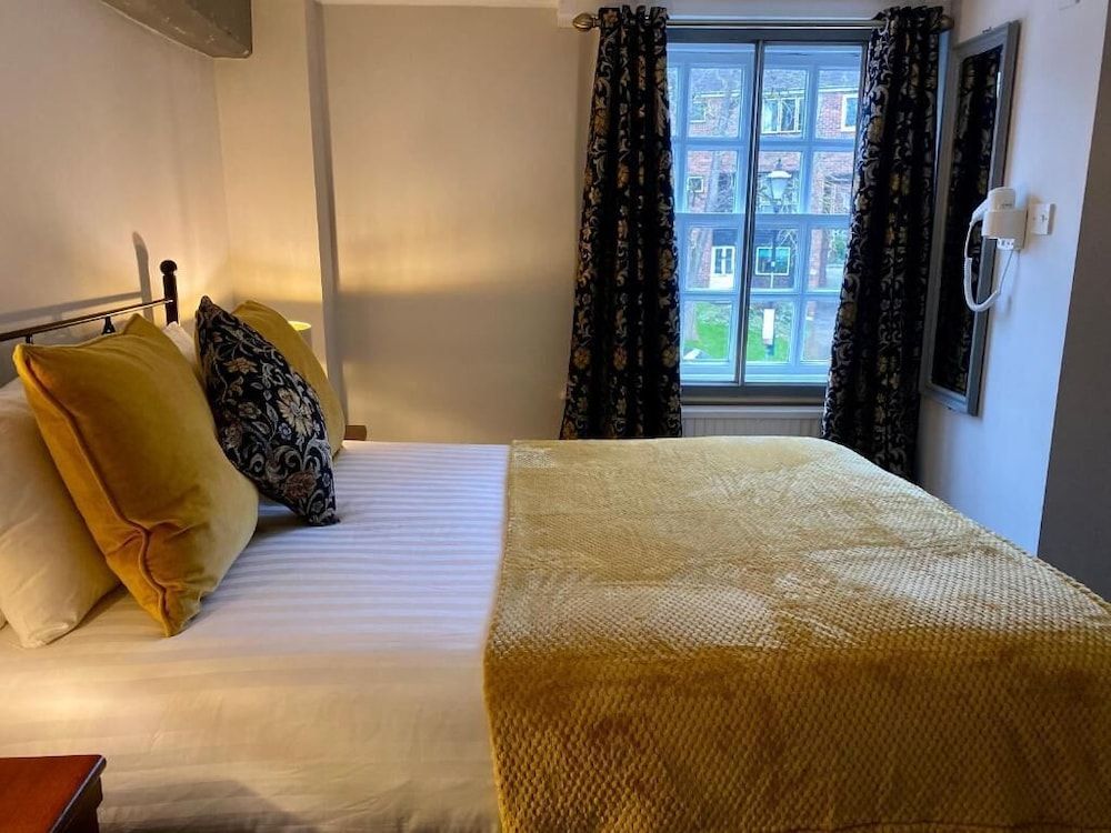White Hart Hotel Double Room, 1 Double Bed 7