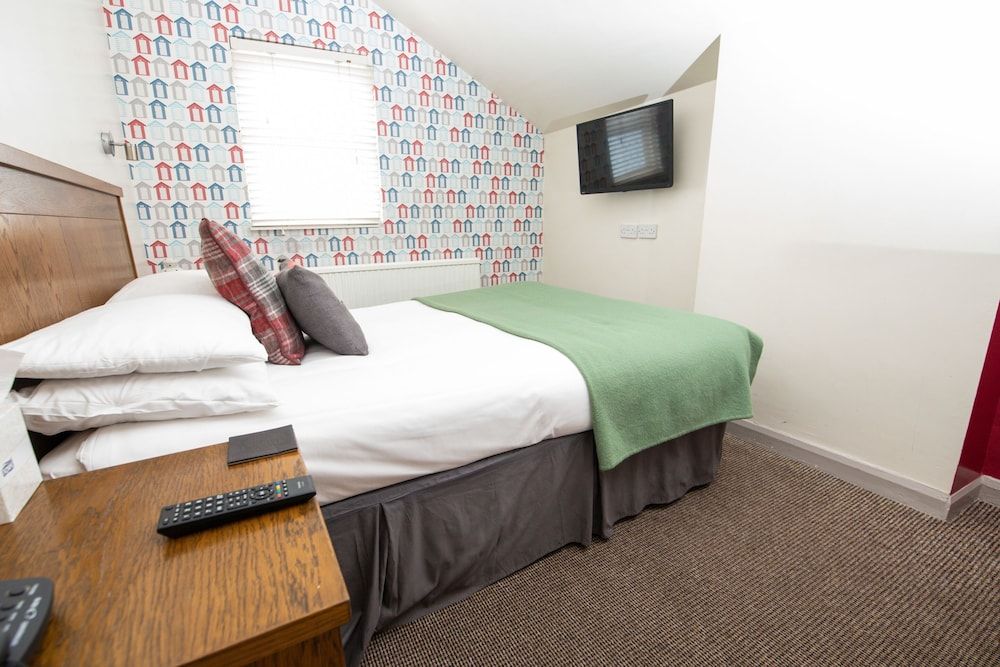 The Nines, Bangor Marina Family Suite, 2 Bedrooms 4