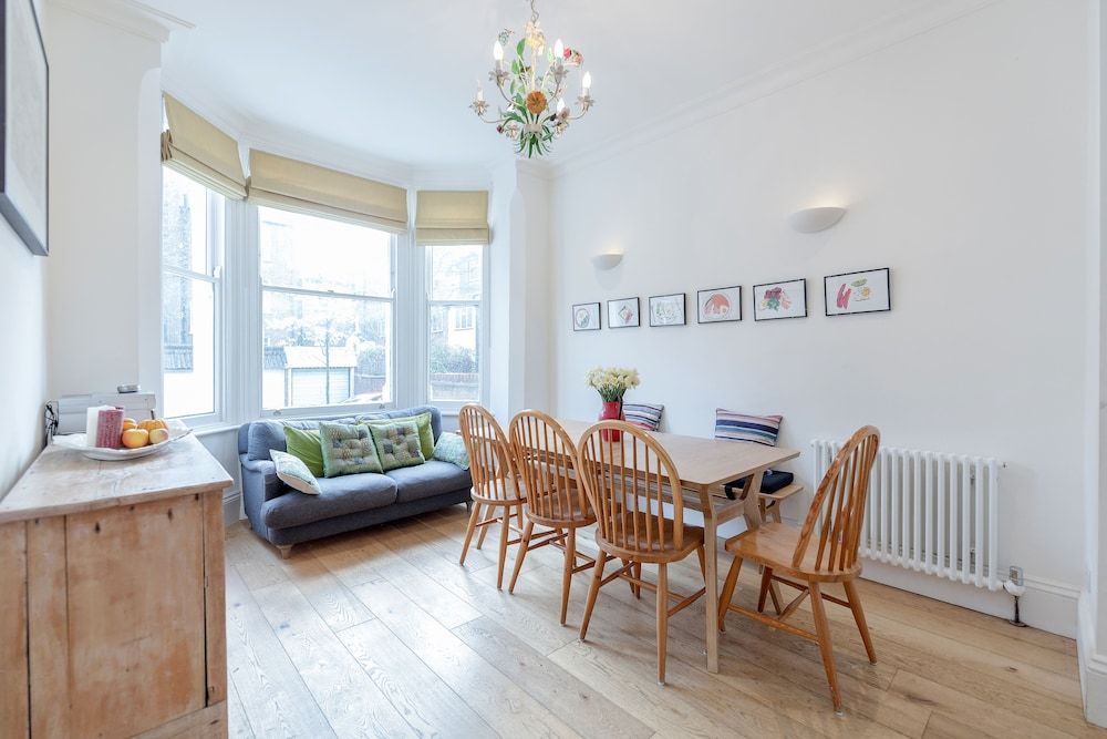 Vauxhall Oasis - 3 Bed House by BaseToGo House, 3 Bedrooms 38