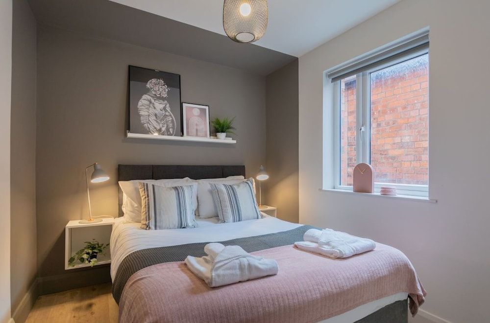Deluxe Apartment, Private Bathroom (Two Bedroom)