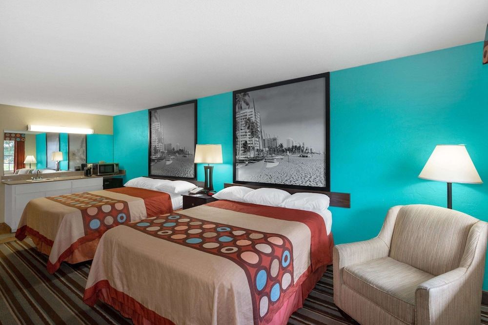 Standard Room, 2 Queen Beds, Non Smoking