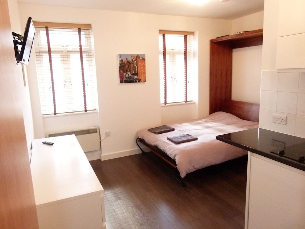 undefined SS Property Hub - City of London Studio Apartment 5 8