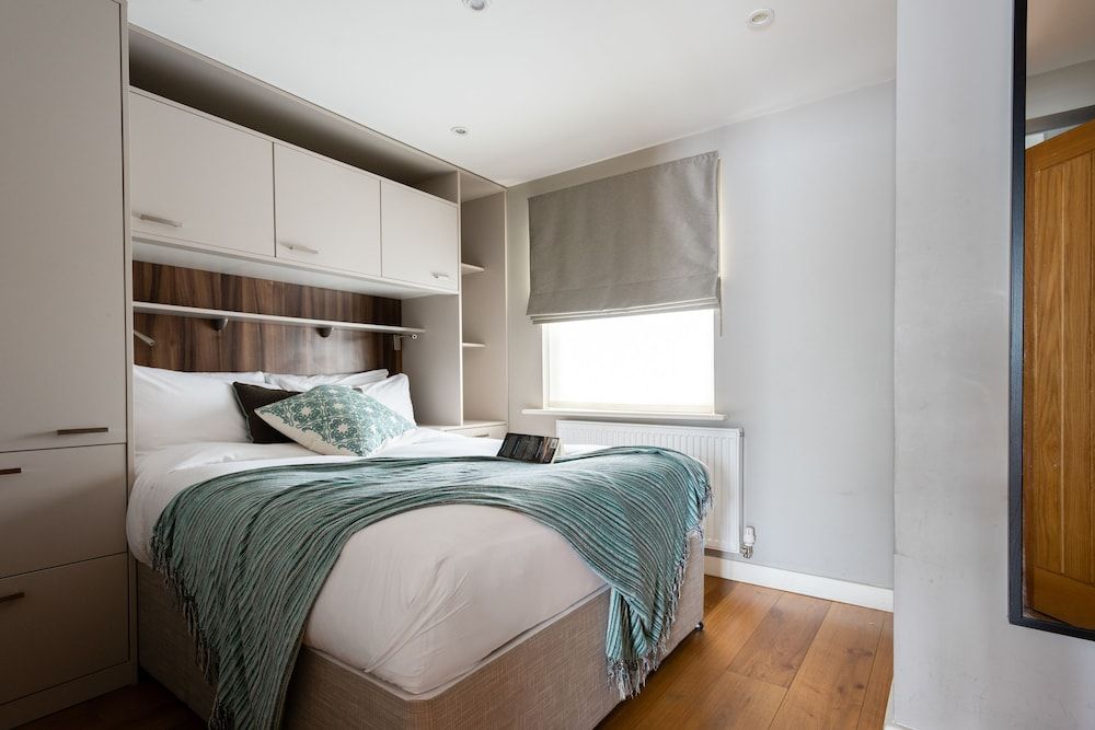 The Norfolk Maisonette - Lovely 4BDR Mews Home in Paddington Villa (4 Bedrooms) 9