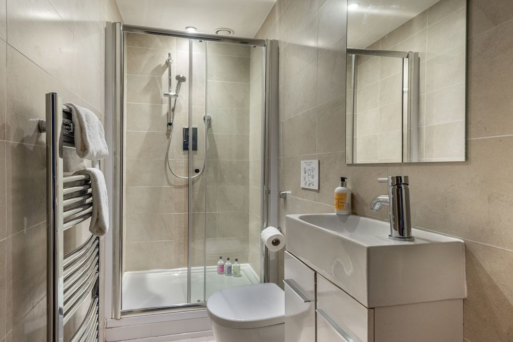 The Norfolk Maisonette - Lovely 4BDR Mews Home in Paddington Villa (4 Bedrooms) 22