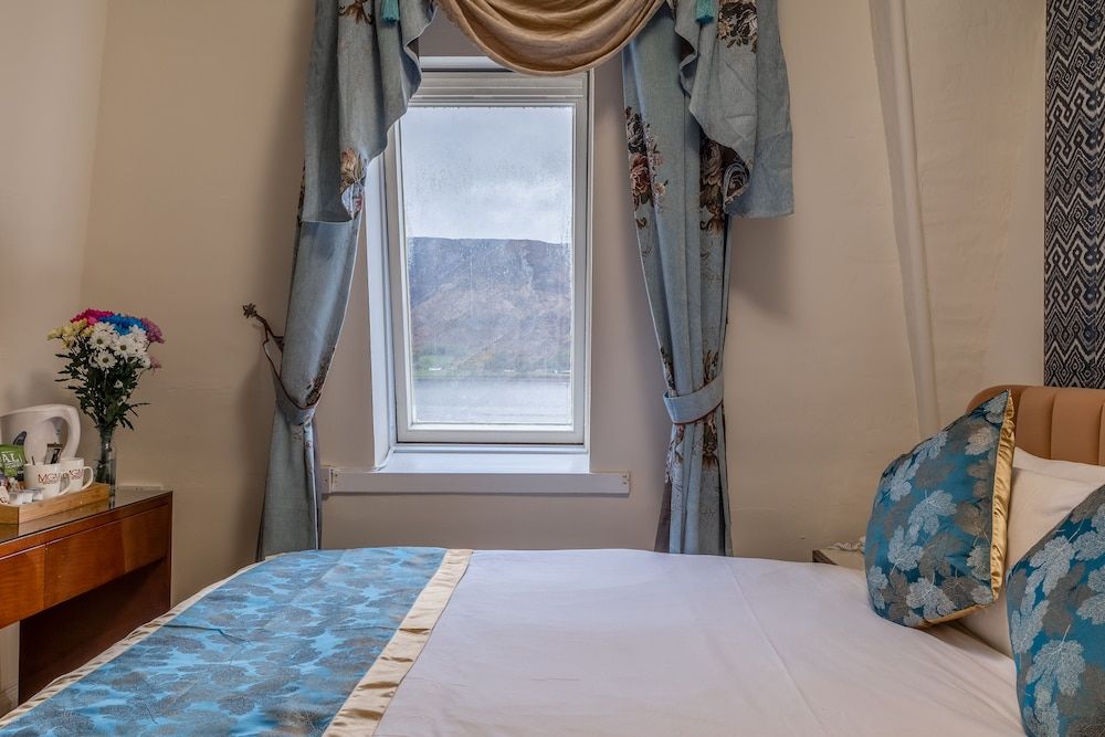 Deluxe Double Room (Loch View)