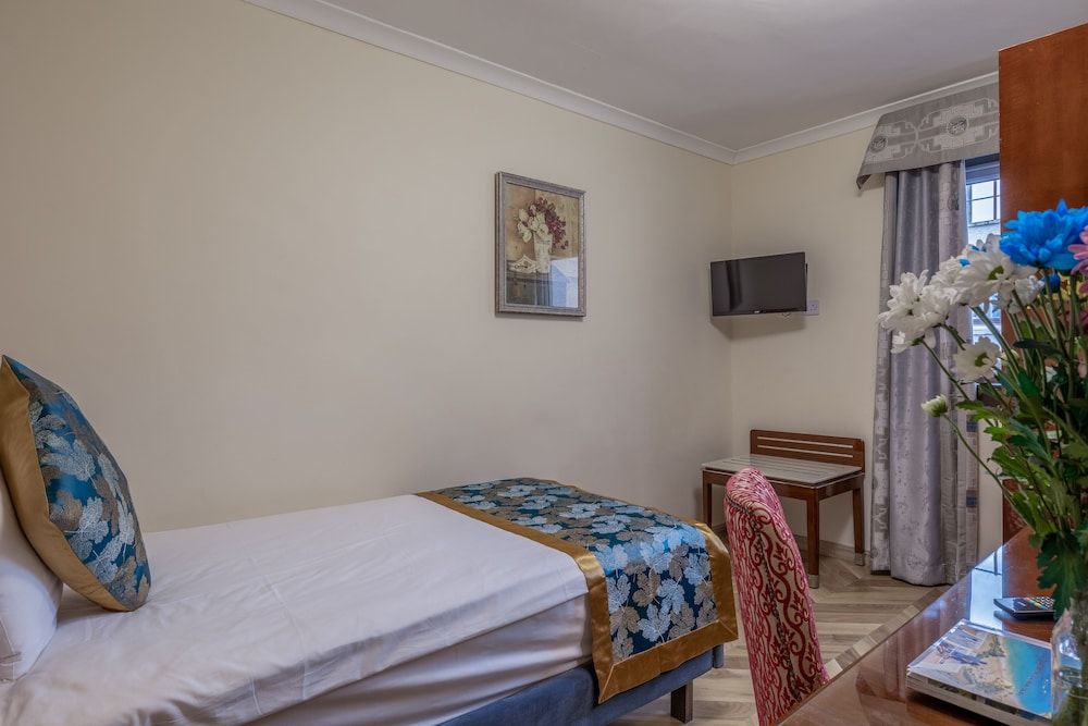 undefined Muthu Fort William Hotel 7