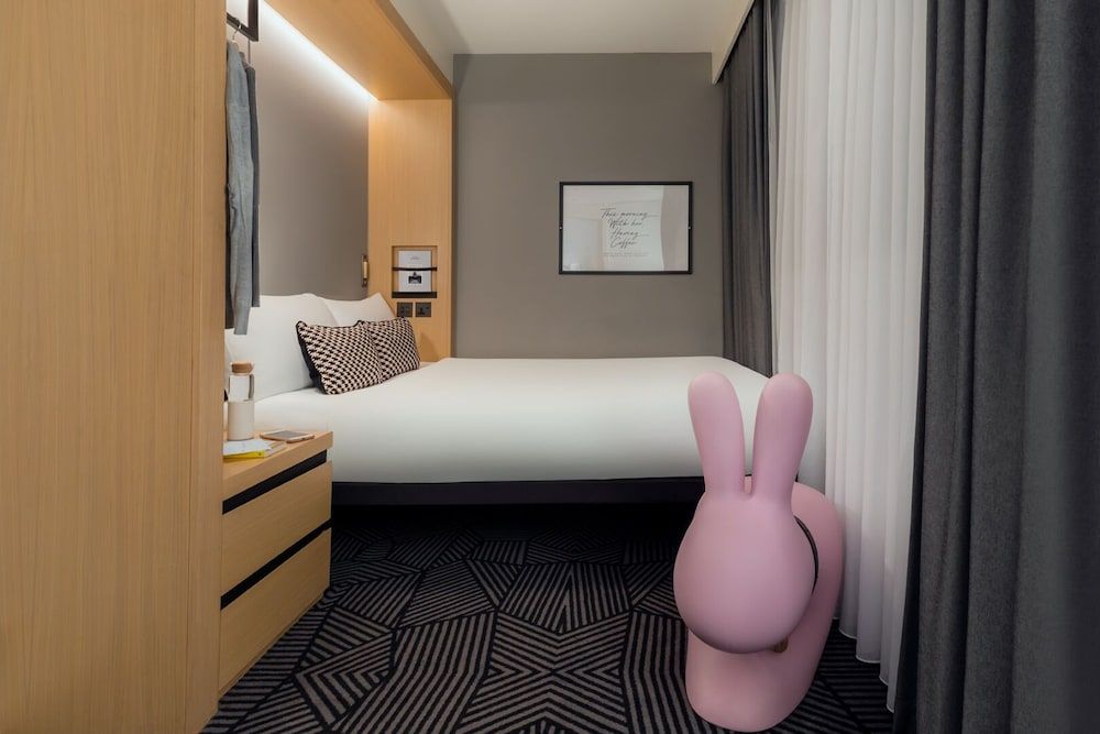 Assembly Leicester Square Compact and Comfy Windowless Room