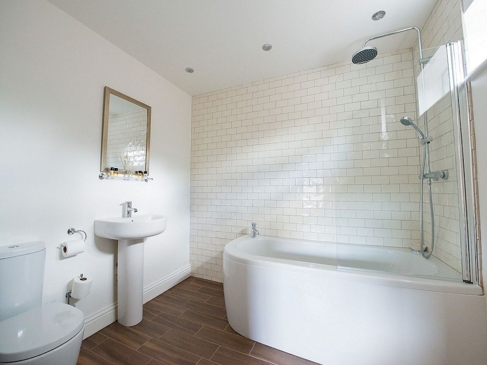 The Boathouse Superior Double Room, Ensuite (Treasure of the Broads) 4