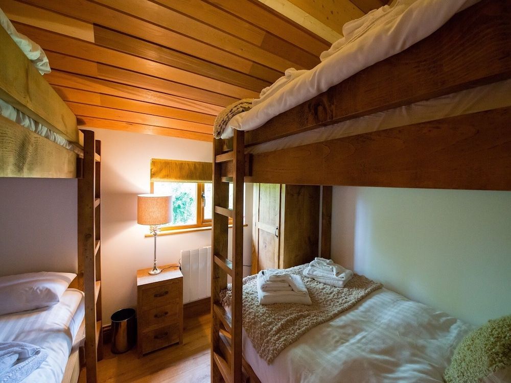 The Boathouse Classic Apartment, Ensuite (Heron Lodge) 3