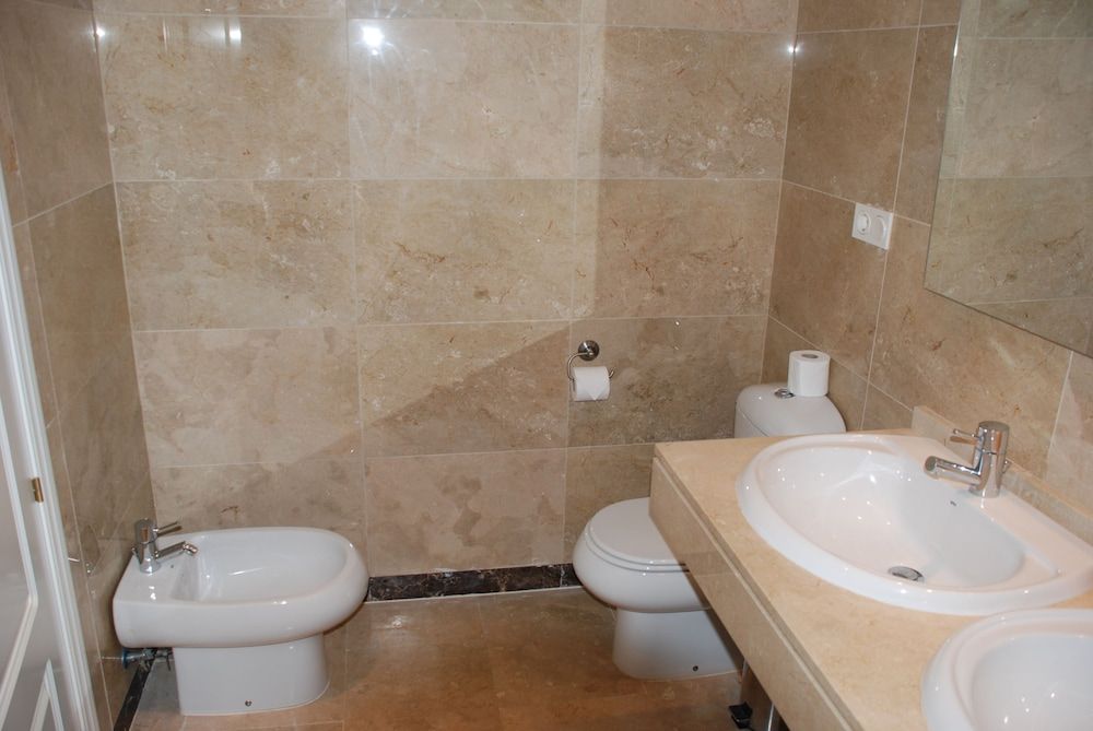 The Old Schoolhouse Inn Comfort Double Room Single Use, Garden View 3