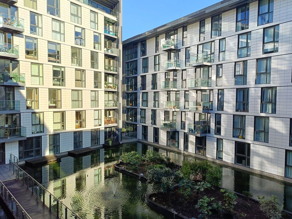 Still Life Tower Hill Deluxe Deluxe Apartment, 2 Bedrooms 8