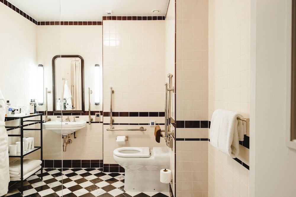 The Ned Room, Accessible 5