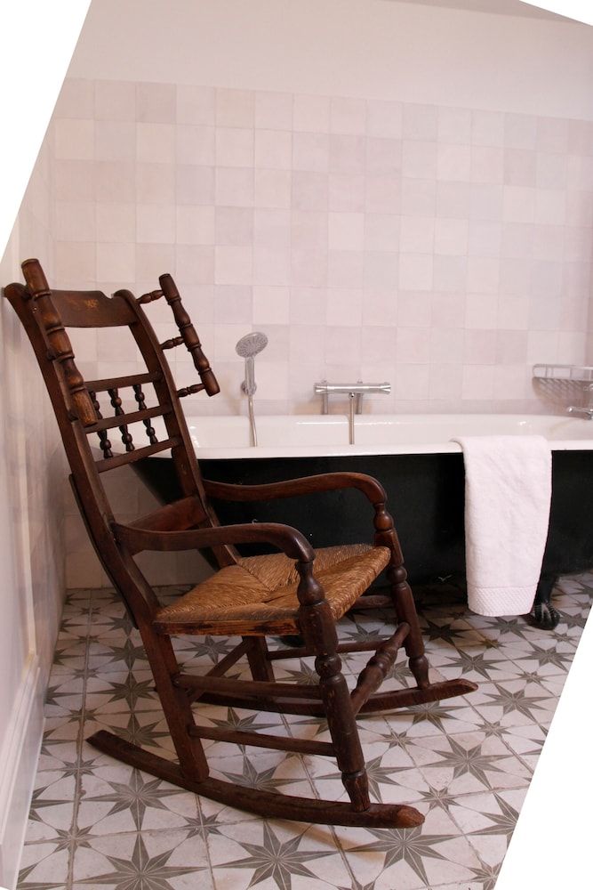 Victorian House Shepherd Hut 2