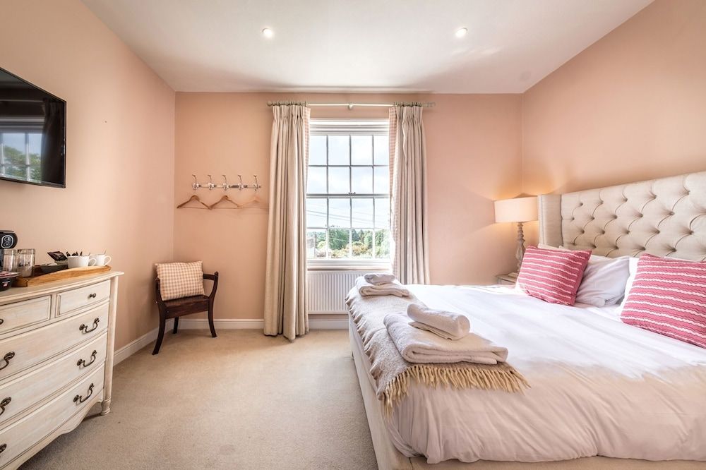 The Black Lion, Long Melford Family Room 3