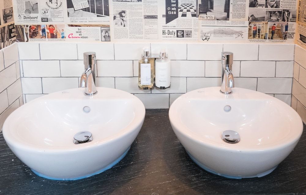 The Wellington Standard Twin Room 4