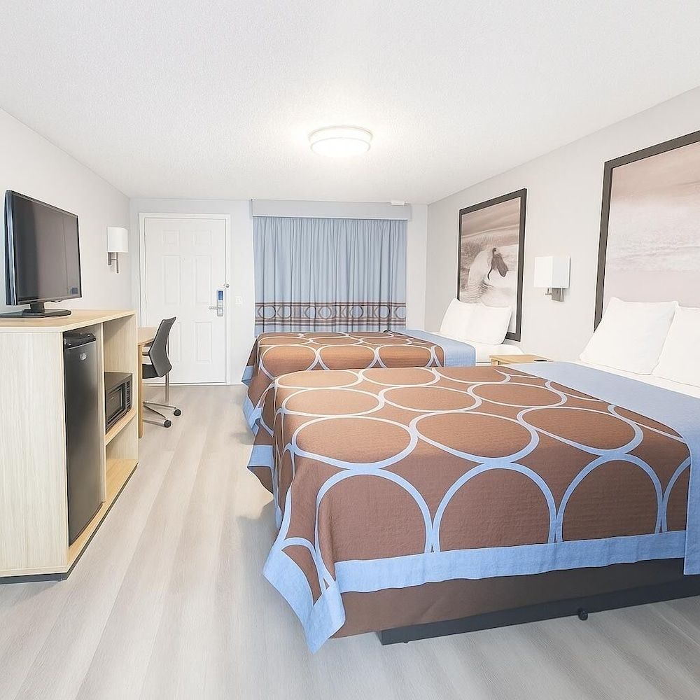 Deluxe Room, 2 Double Beds, Non Smoking
