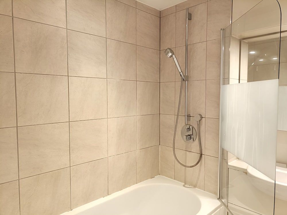 undefined Still Life St. Paul's Executive 10