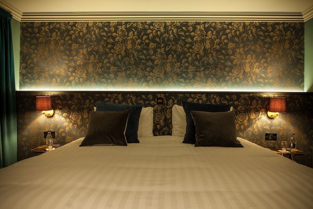 House Hotel Belfast Deluxe Double Room 4