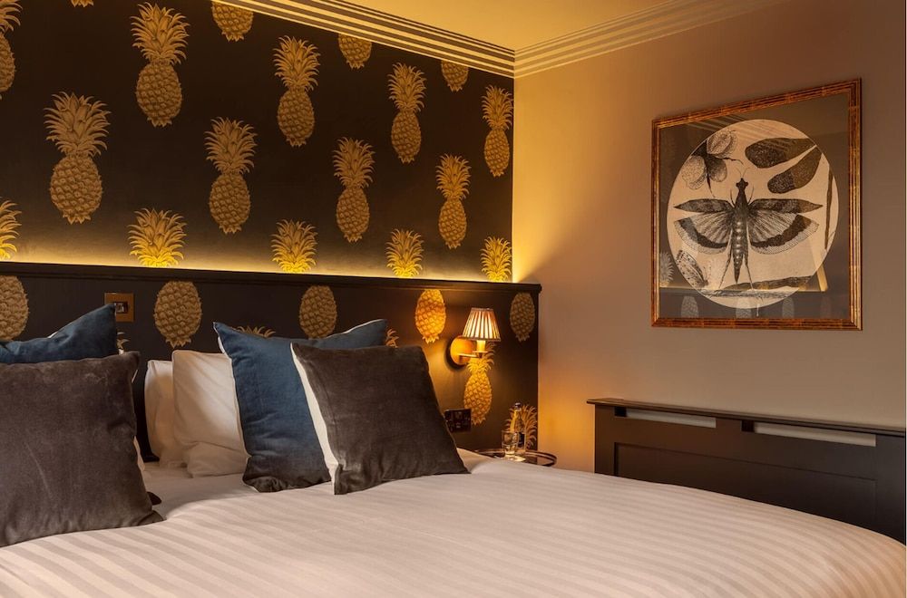 House Hotel Belfast Classic Double Room 3