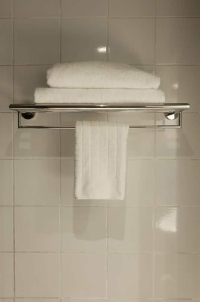 House Hotel Belfast Classic Double Room 7