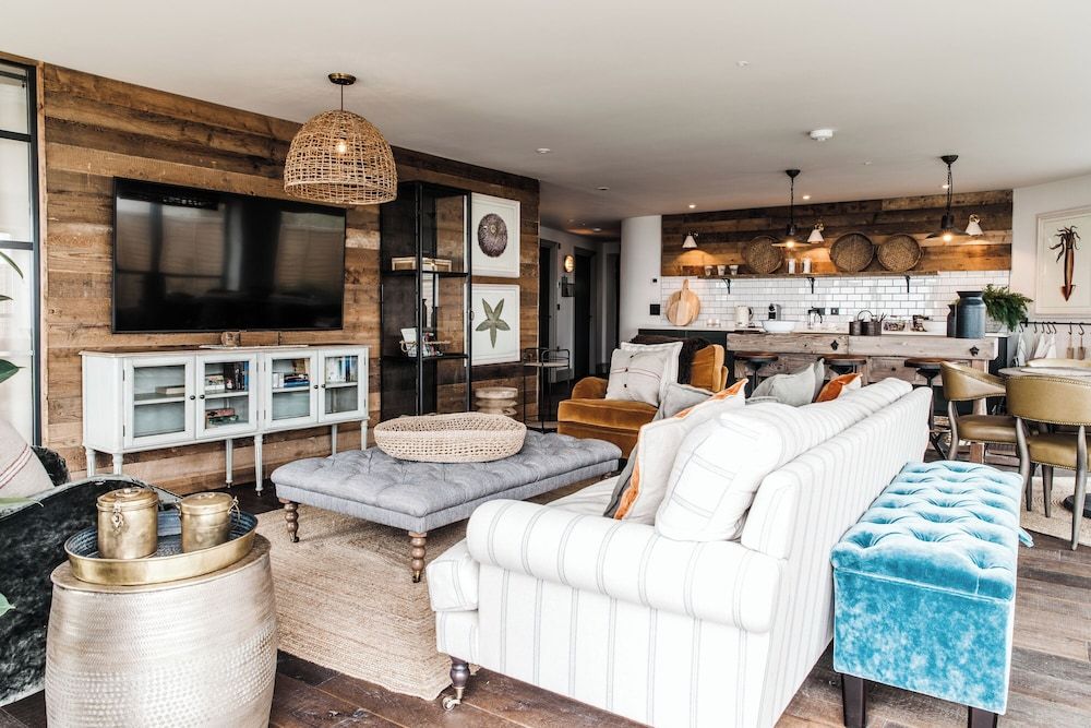 Gara Rock The Signal House (Pet) 3