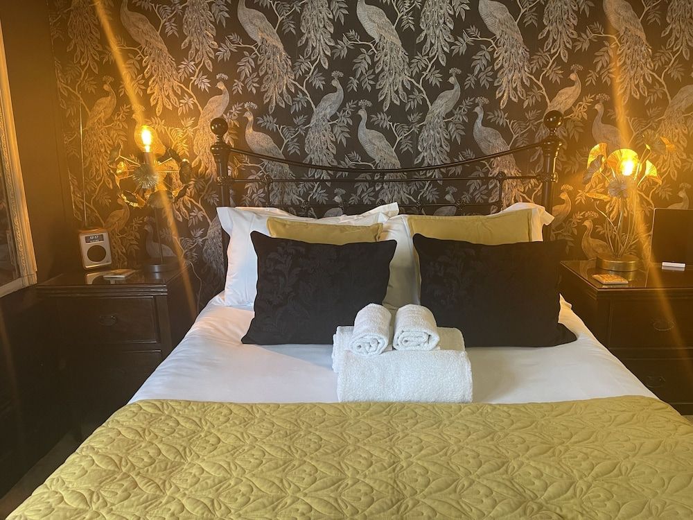 The Twenty One B&B Deluxe Double Room, Ensuite, Partial Sea View (room  no 3) 5