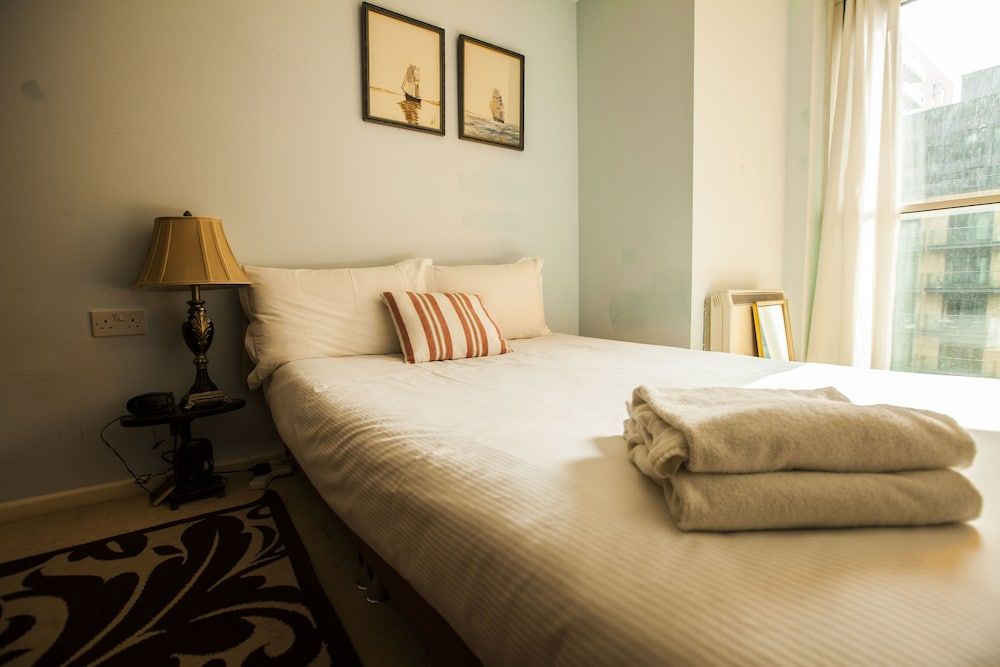 undefined Dockside London 9