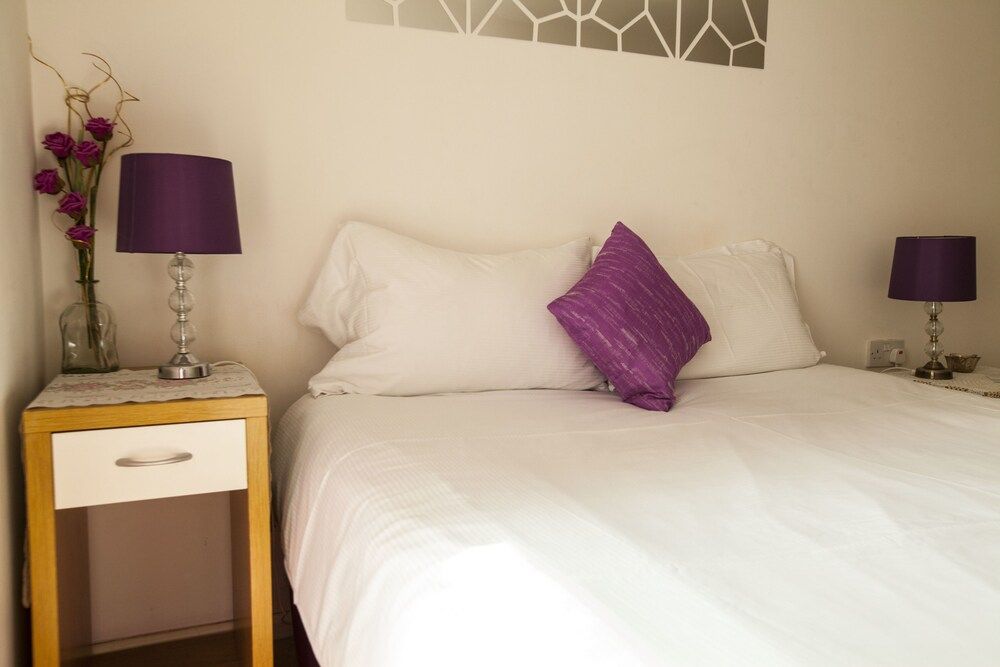 undefined Dockside London 8