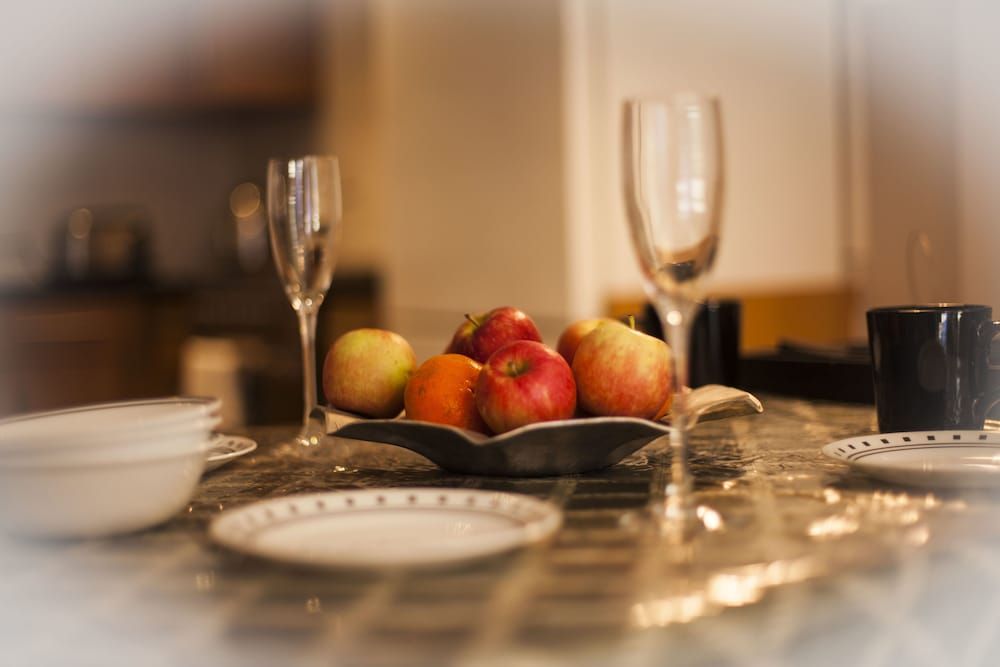 undefined Dockside London 10