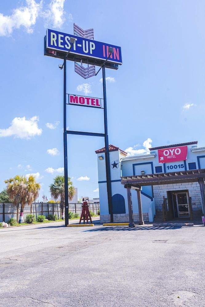 undefined OYO Hotel Houston Tx Medical Center Nrg Stadium 5