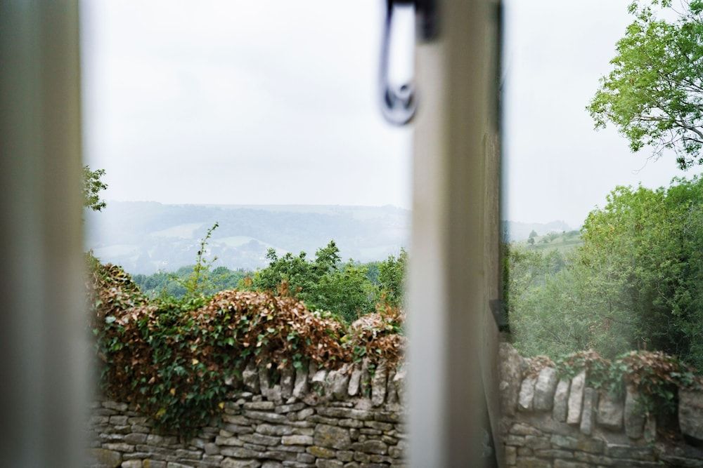 Bear of Rodborough Hotel Country House Double or Twin Room 7