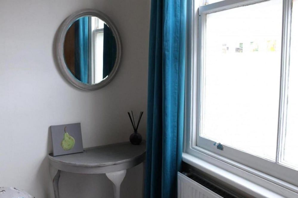 undefined Trendy 2BD Flat in West Hampstead 9