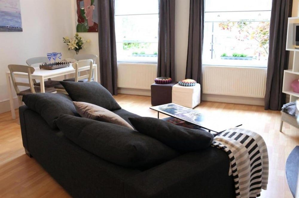 Trendy 2BD Flat in West Hampstead Apartment (2 Bedrooms) 15