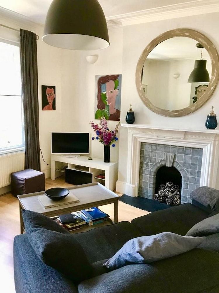 Trendy 2BD Flat in West Hampstead Apartment (2 Bedrooms) 17