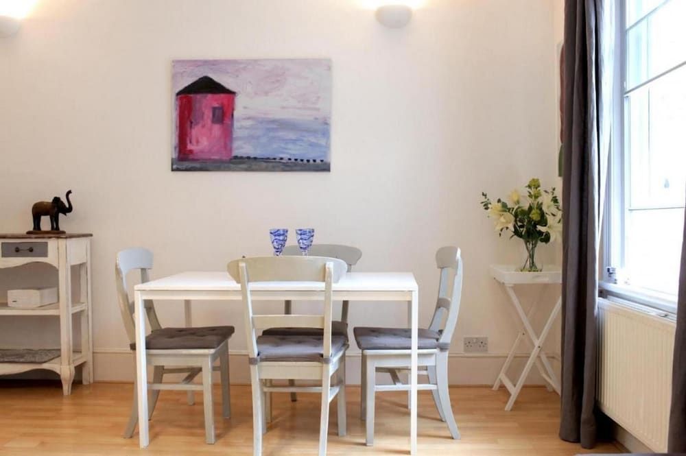 undefined Trendy 2BD Flat in West Hampstead 2