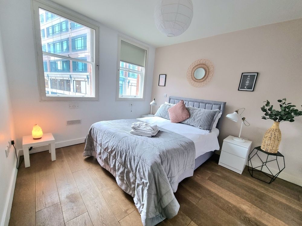 undefined Urban Stay London City Apartments 5