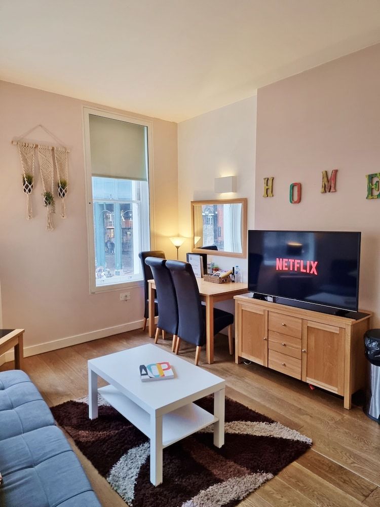 Urban Stay London City Apartments Deluxe Apartment, 1 Bedroom, Bathtub 19