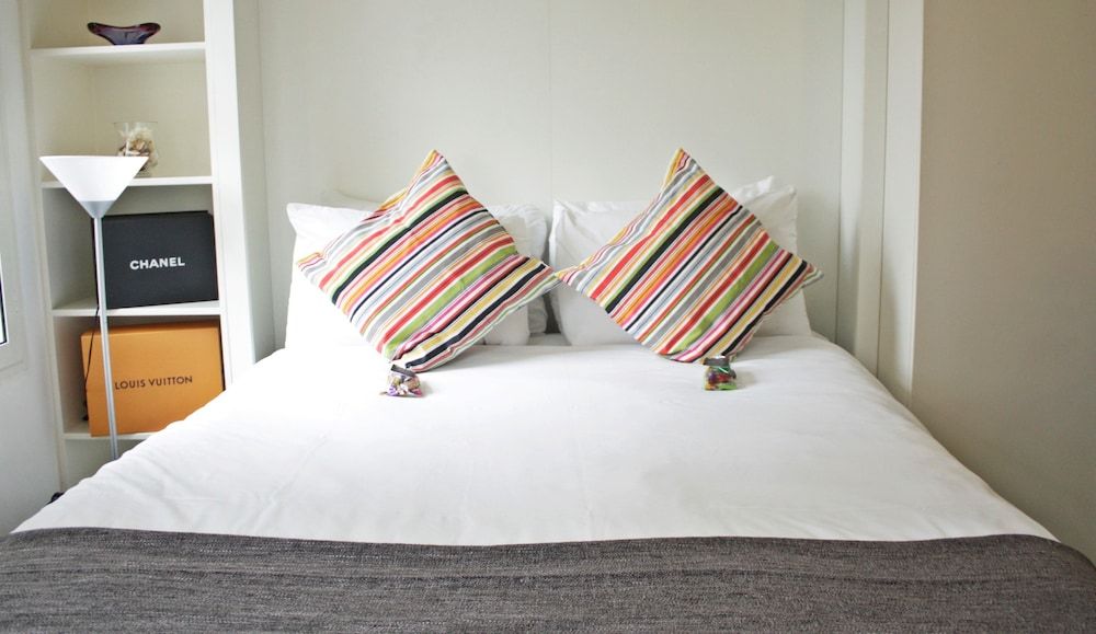 Urban Stay London City Apartments Deluxe Studio, 1 Double Bed, Bathtub 3