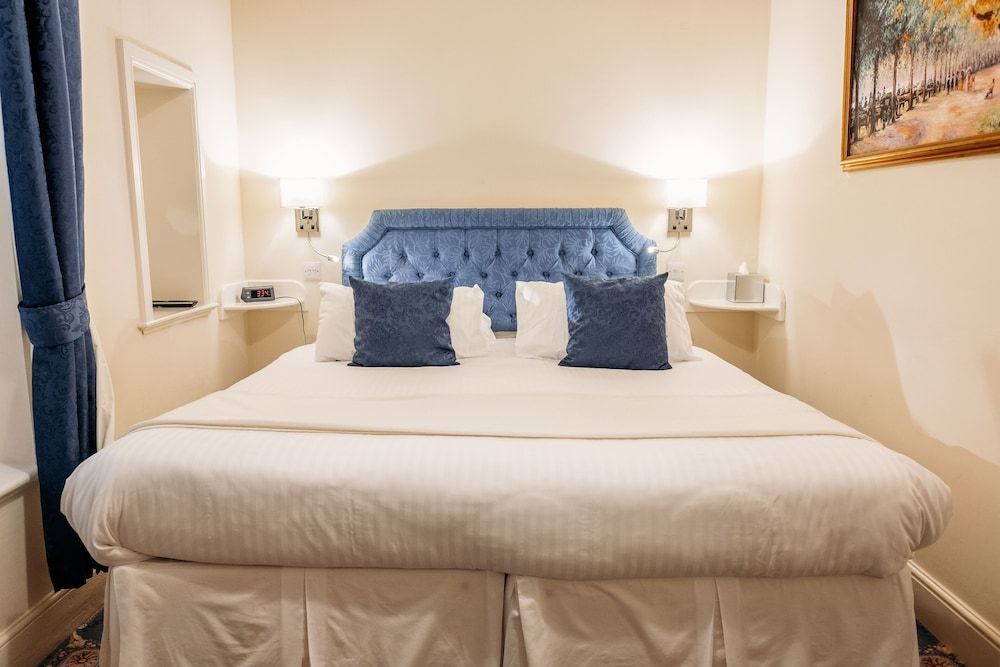 The Town House Luxury Apartment, 1 Bedroom 3